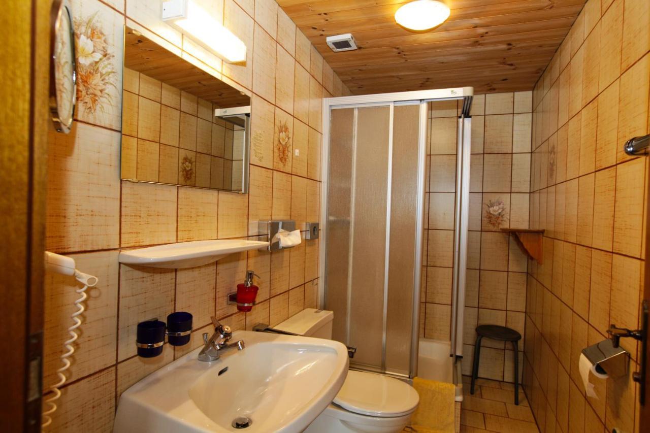 Panorama-Ferienhaus mit Sauna im Stubaital Mieders Exterior foto