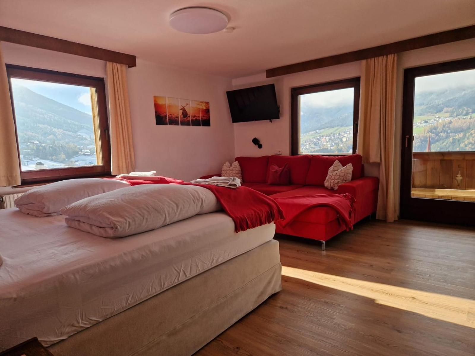 Panorama-Ferienhaus mit Sauna im Stubaital Mieders Exterior foto