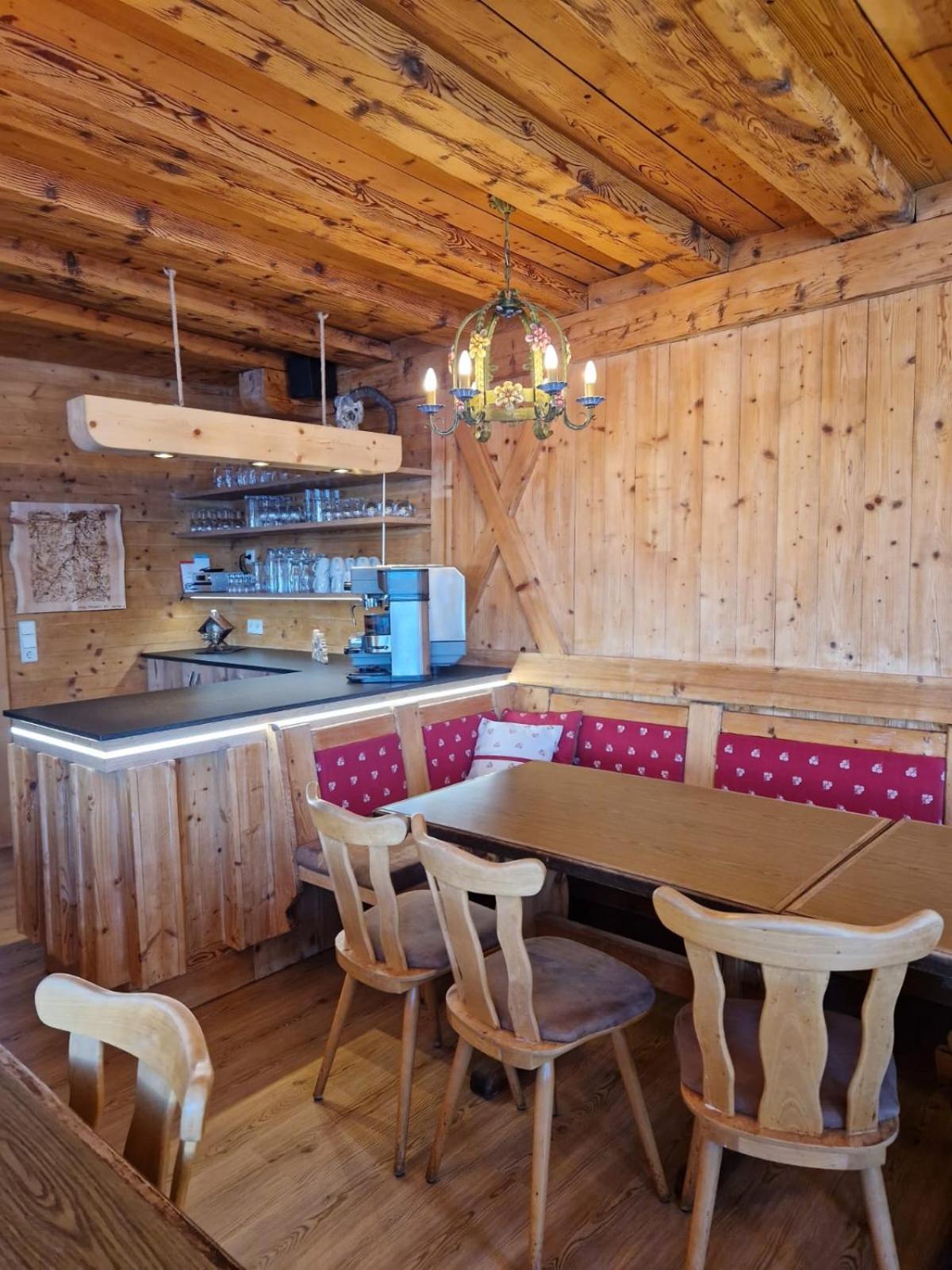 Panorama-Ferienhaus mit Sauna im Stubaital Mieders Exterior foto