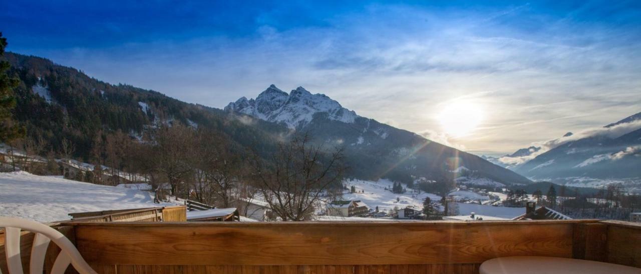 Panorama-Ferienhaus mit Sauna im Stubaital Mieders Exterior foto